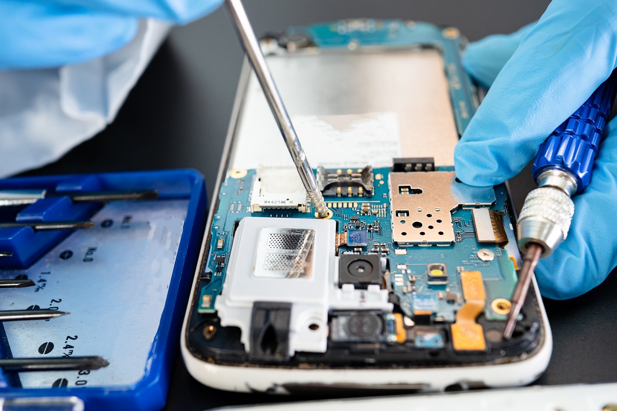 Serwis telefonów Huawei — jakie usterki naprawia?